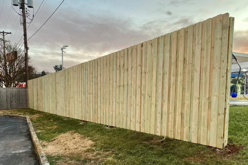Knoxville Fence Installation & Repair