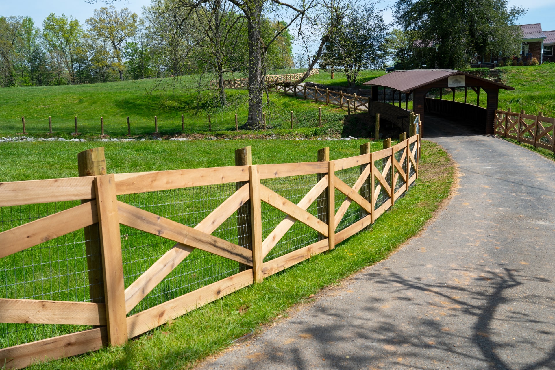Knoxville Fence Installation & Repair